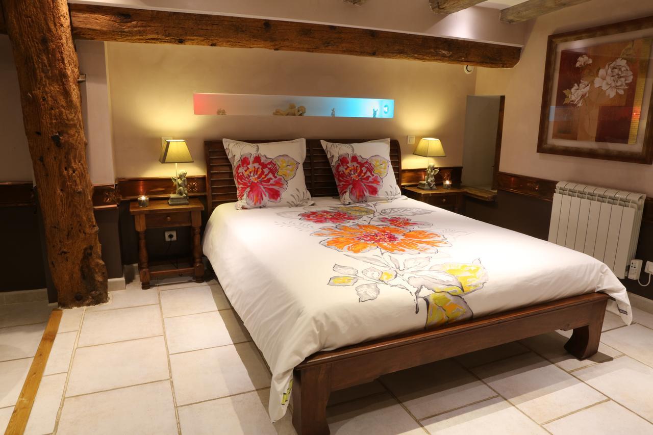 Chambres D'Hotes Le Repere Des Anges Et Spa Larnod Exterior foto